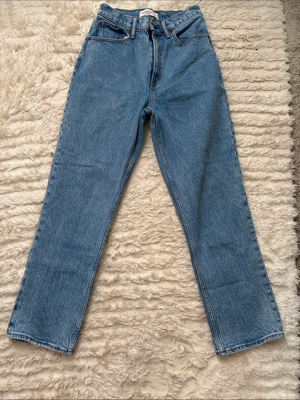Abercrombie The 90's Straight Jeans